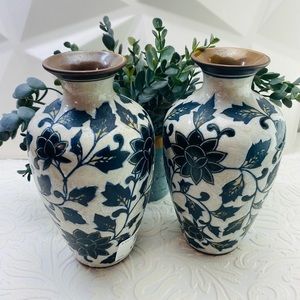 Floral decorated vase